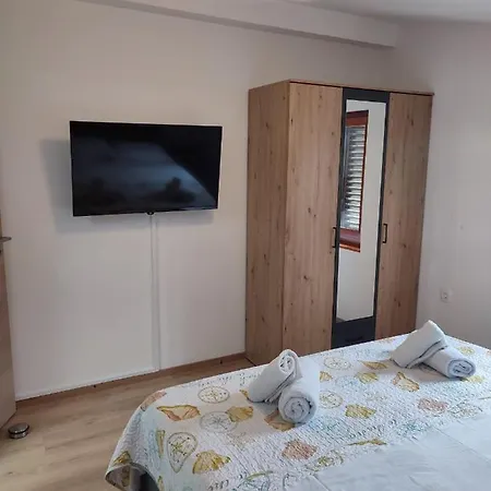 Apartment Beleca *