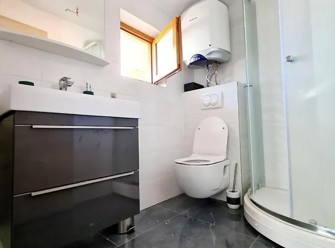 Apartman Beleca Biograd Na Moru